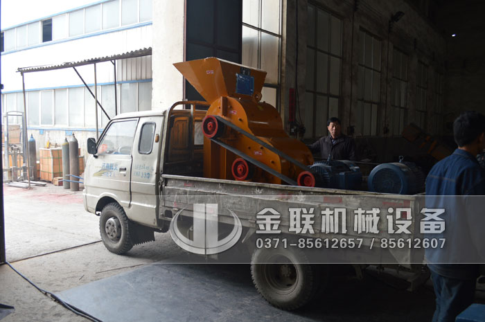 小型双级粉碎机发货图片_发往山西忻州_破碎煤和煤泥2