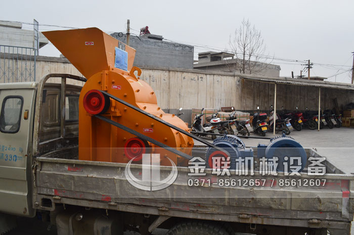小型双级粉碎机发货图片_发往山西忻州_破碎煤和煤泥7