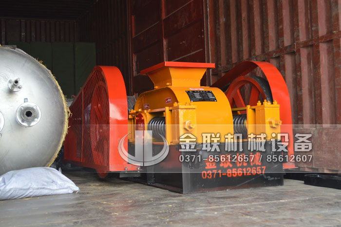 2PG小型对辊破碎机发货现场图片_发往江西抚州_破碎玻璃5