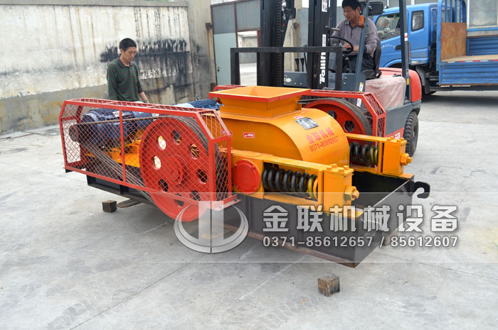 2pgc450*500双齿辊破碎机发货图片_发往内蒙古赤峰_破碎煤3
