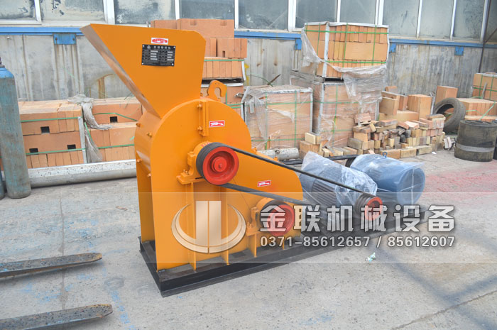 小型双级粉碎机和双齿辊易损件发货图片2