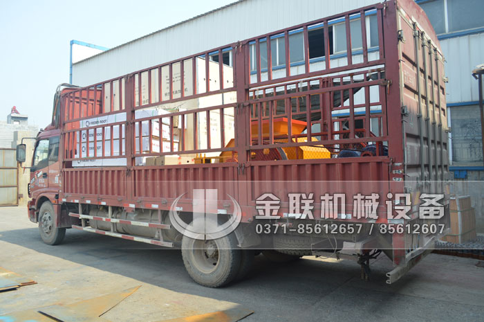 2PGC600X750双齿辊破碎机发货图片_发往湖南娄底_破碎煤块5