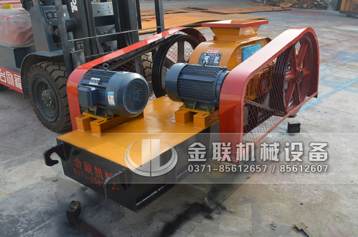 2pg400X250小型对辊破碎机发货图片_发往湖南长沙_破碎石英沙4