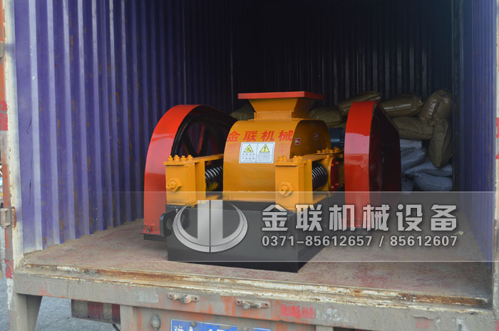 2pg400X250小型对辊破碎机发货图片_发往湖南长沙_破碎石英沙9