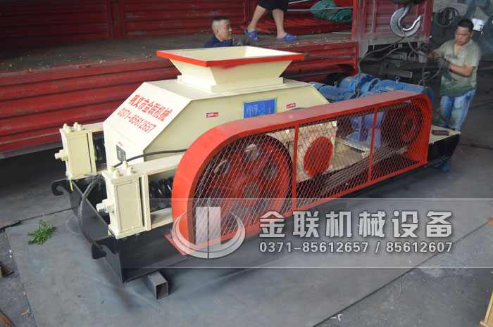 2PG800x600对辊破碎机发货图片_发往广东连州_破碎石英石3