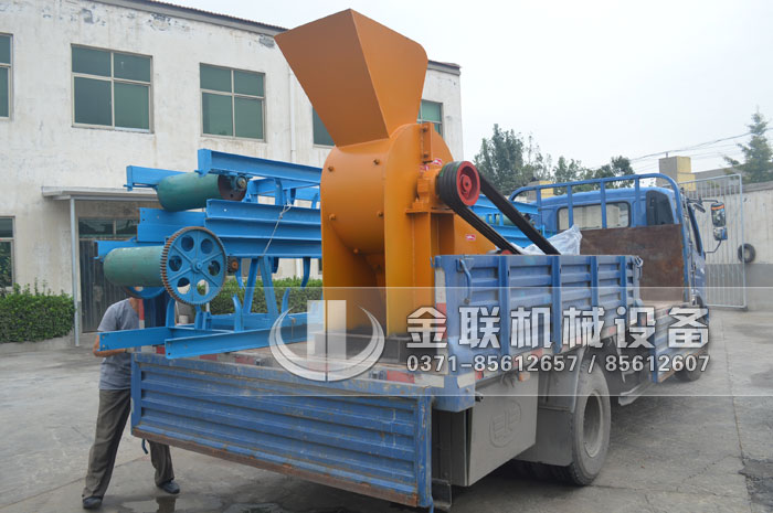 小型双级粉碎机生产线发货图片_发往山东烟台_粉碎青石9