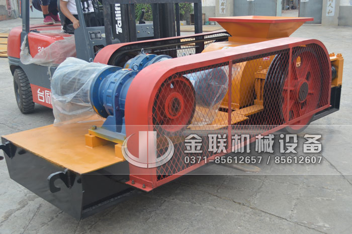 2PG610X400对辊破碎机发货图片_发往河北石家庄_破碎石灰石5