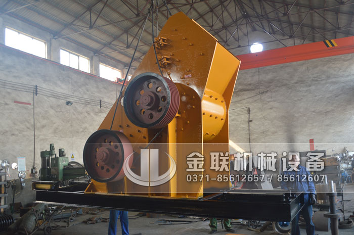 SCF1100X1000大型双级粉碎机发货图片_发往甘肃平阳_破碎煤矸石3