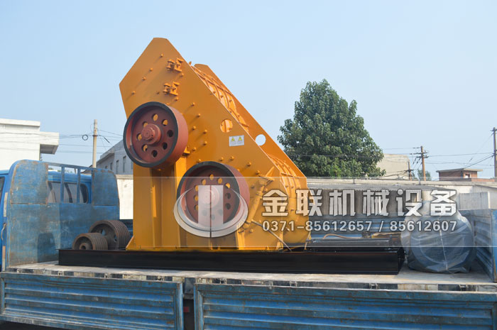 SCF1100X1000大型双级粉碎机发货图片_发往甘肃平阳_破碎煤矸石8
