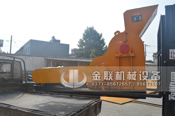 小型46双级粉碎机发货图片_发往内蒙古化德_破碎煤4