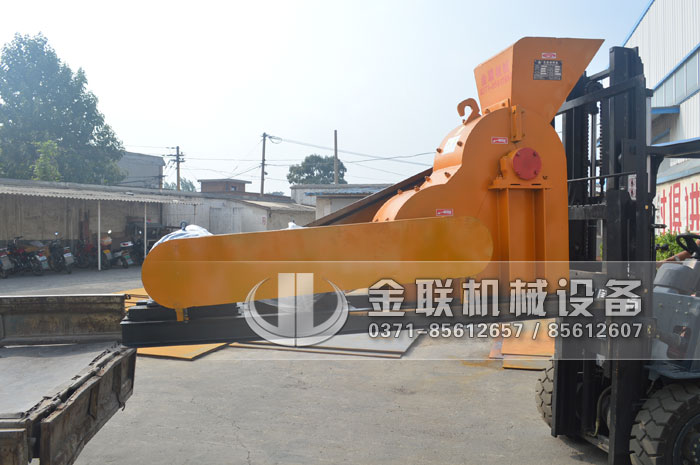 小型46双级粉碎机发货图片_发往内蒙古化德_破碎煤3