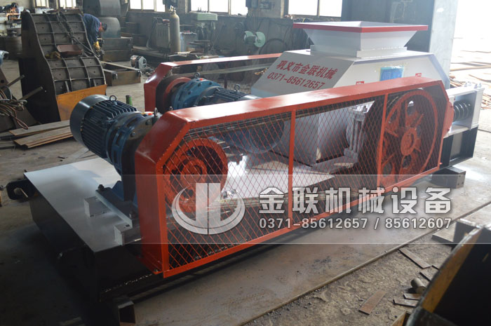 2PG800x600对辊破碎机发货图片_发往贵州贵阳_破碎鹅卵石3