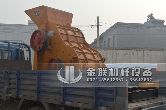 SCF800X800中型双级粉碎机发货图片_发往云南楚雄_砖厂粉碎页岩和土5