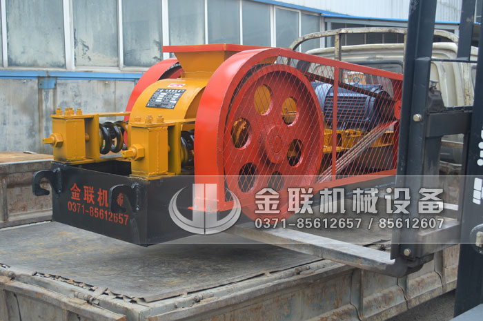 2PGC400X250双齿辊破碎机发货图片_发往安徽蚌埠_破碎玻璃4