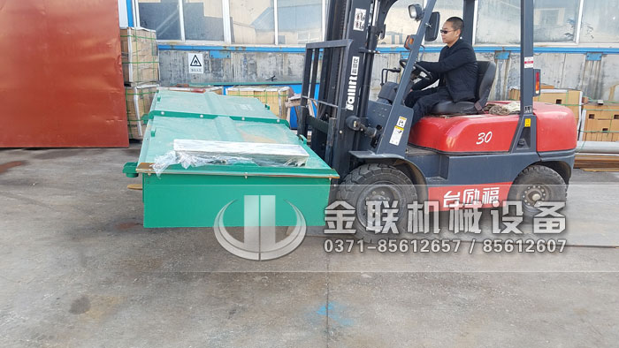 对辊机,直线筛发货图片_发往广东肇庆_处理干粉沙浆2