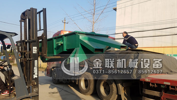 对辊机,直线筛发货图片_发往广东肇庆_处理干粉沙浆4