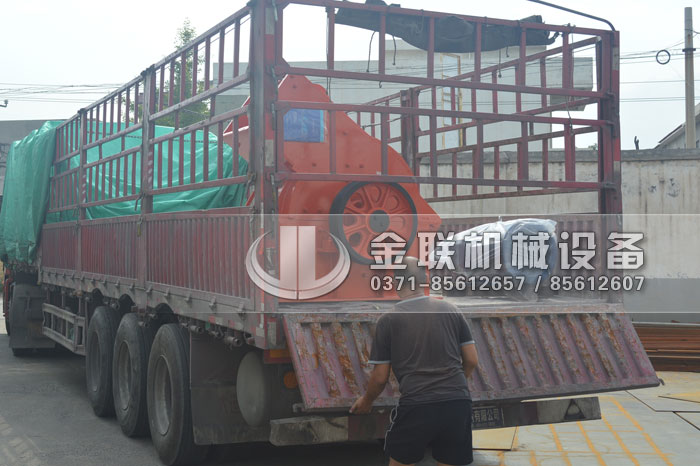 中型锤式破碎机发货图片_发往内蒙古_洗煤厂破煤8